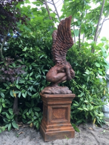 Very large kneeling oxide Angel with wings up on a large oxide pedestal, very large and unique!